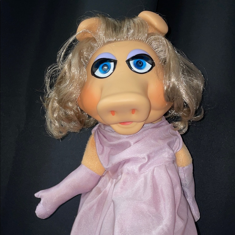 1977 ©️ 1978 authentic vintage Miss Piggy hand puppet (#855) Fisher-Price
